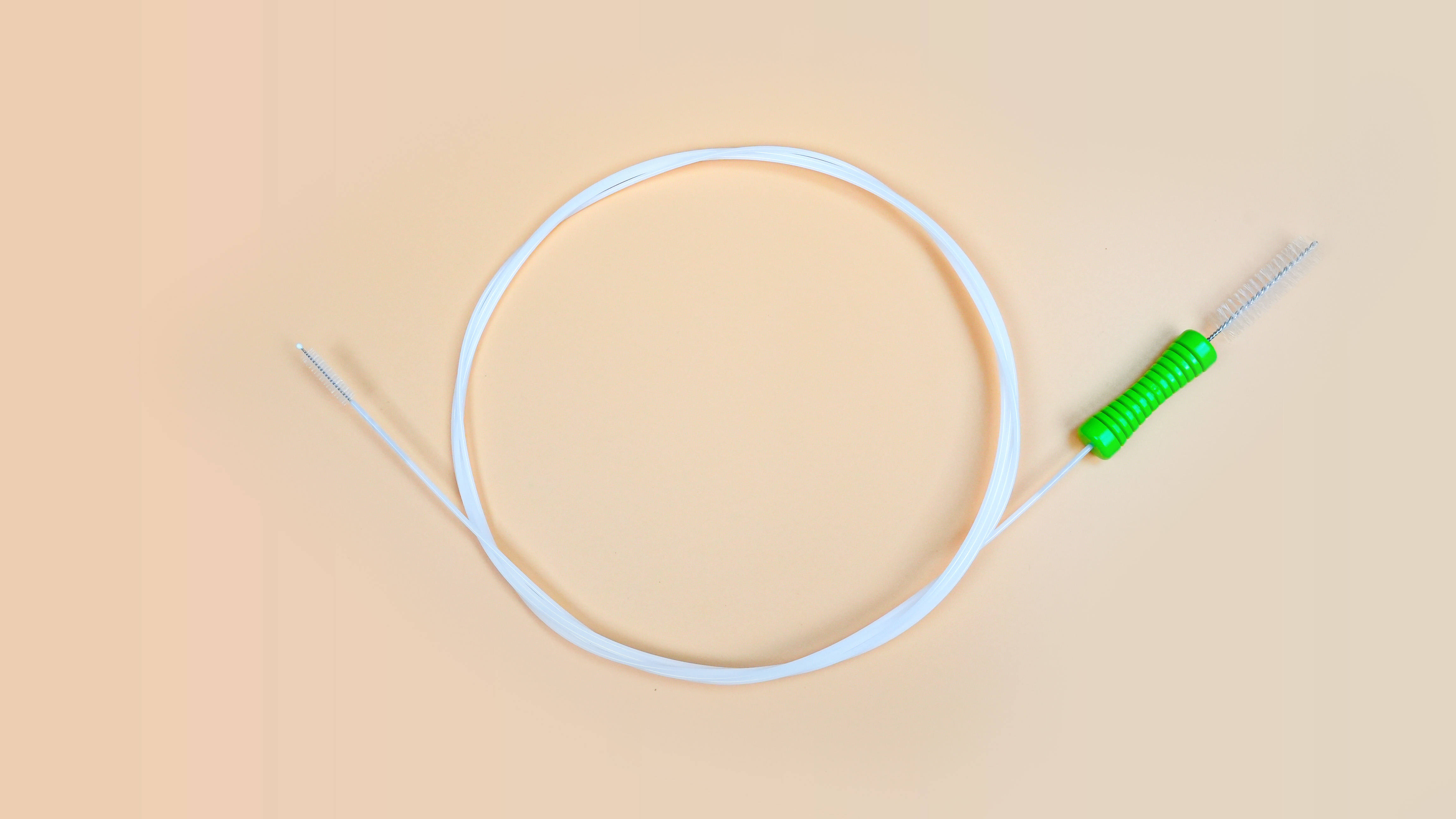 Handle cleaning brush