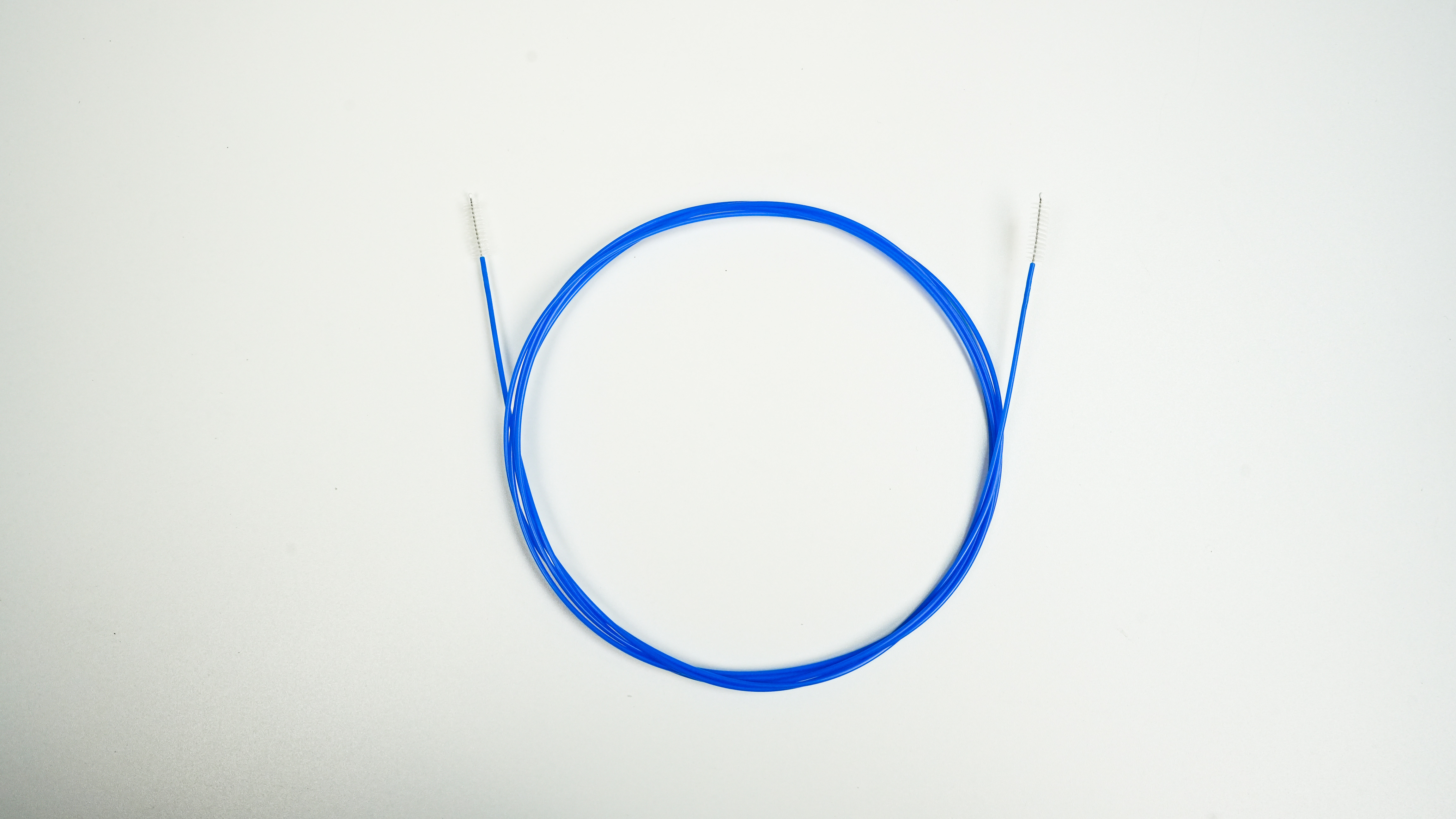 Double-ended cleaning brush